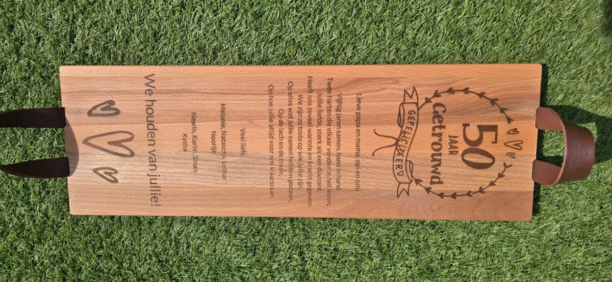 Gegraveerde Borrelplank – Persoonlijk Cadeau & Lasergravure