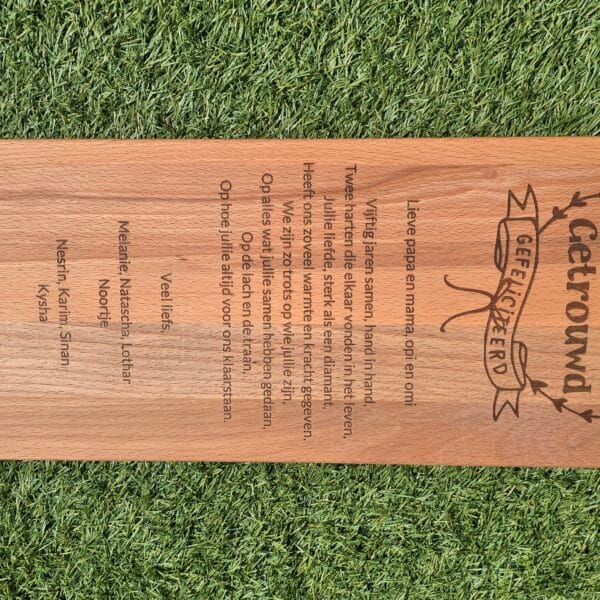 Gegraveerde Borrelplank – Persoonlijk Cadeau & Lasergravure