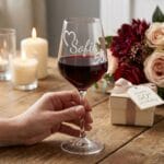Gegraveerde wijnglazen als uniek cadeau